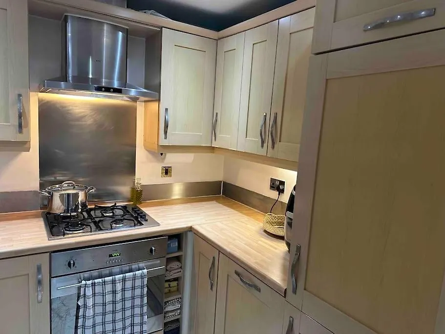 Entire Flat In Cardiff Central