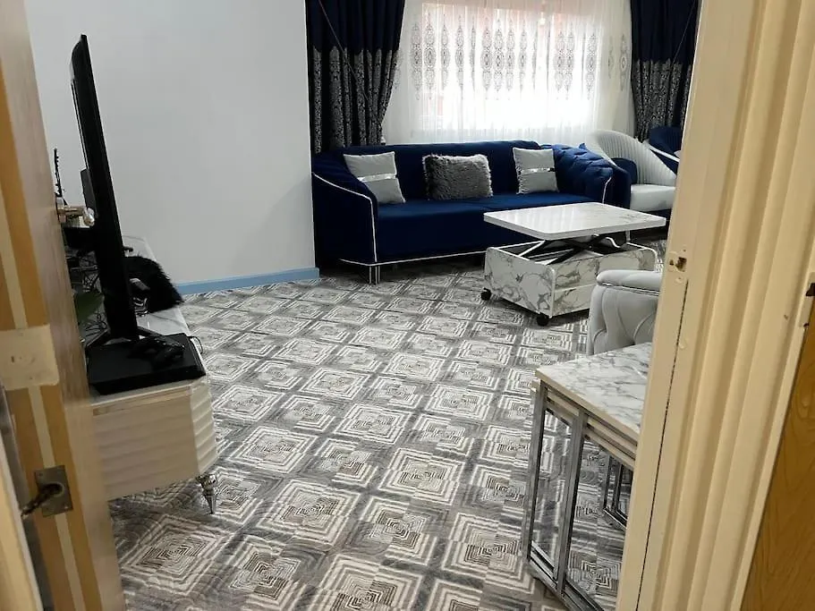 Entire Flat In Cardiff Central Apartment