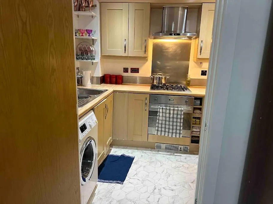 Apartment Entire Flat In Cardiff Central United Kingdom
