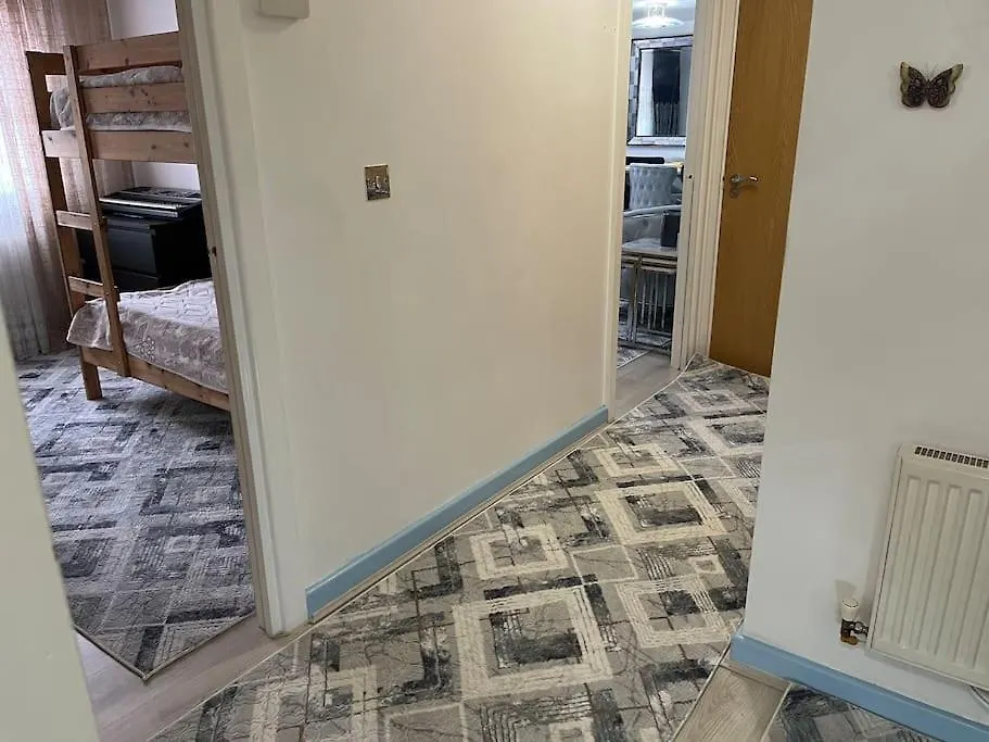 Entire Flat In Cardiff Central